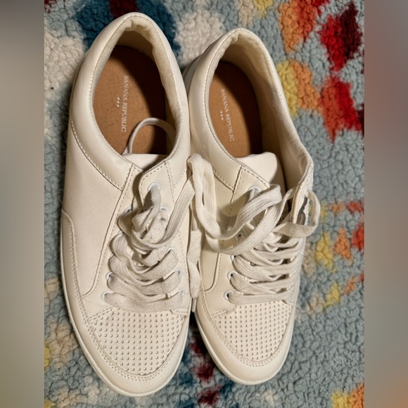 Banana Republic White Perforated Sneakers - Picture 3 of 5